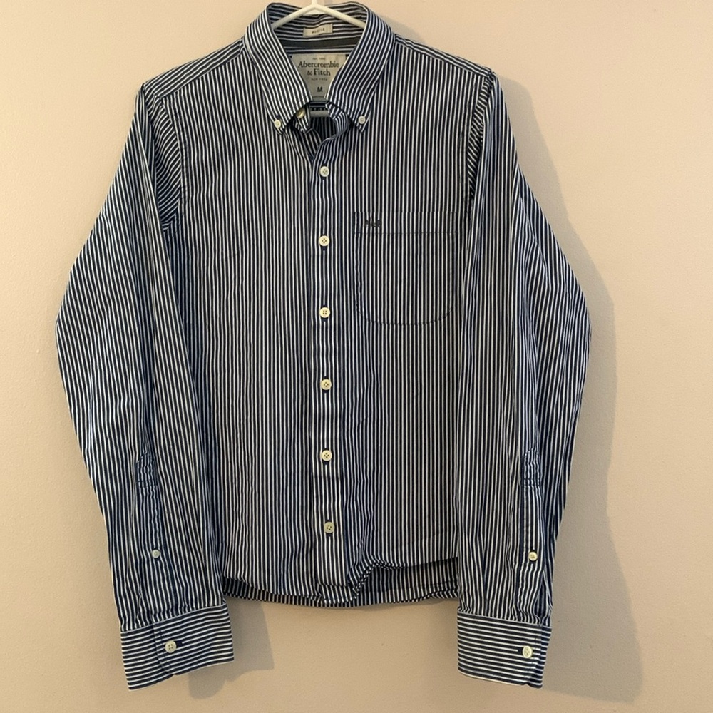 Like New - Abercrombie & Fitch Muscle Button Down Shirt